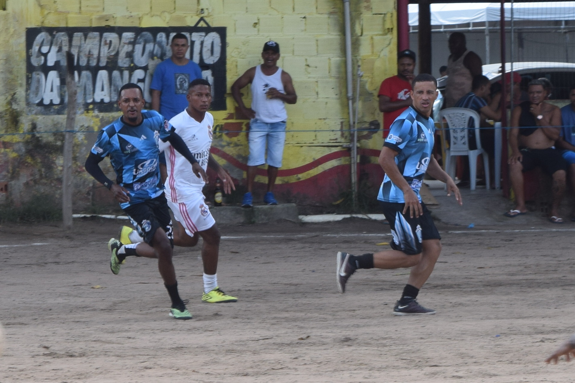 Equipes do Cascavel e o Real São Domingos Venceram na Rodada do Campeonato do Feira VI